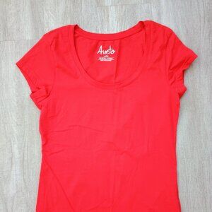 Aveto Red Scoop Neck T-shirt